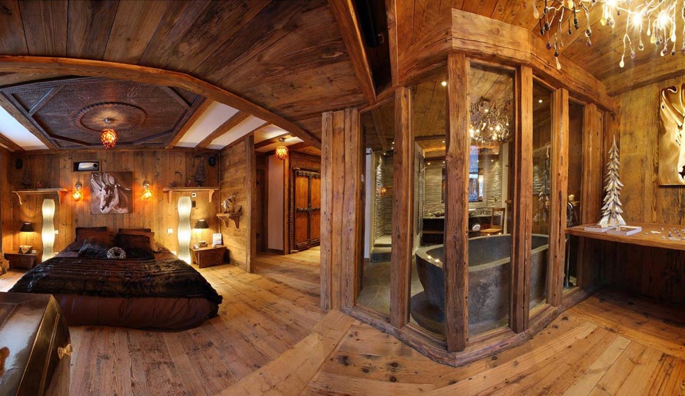 Interior design detail in an en suite at Chalet Lhotse in Val d'Isere
